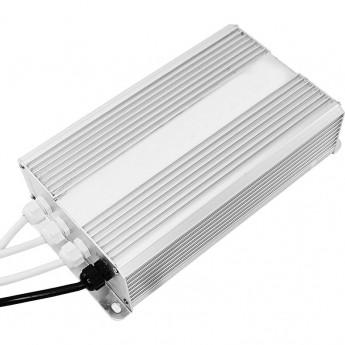 Источник питания тонкий REXANT AC 175-250V/DC 24V 8,4А 200W с проводами, влагозащищенный (IP67)